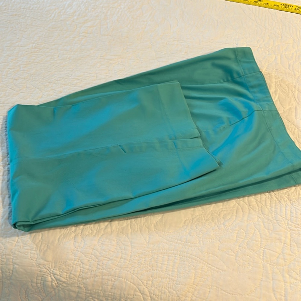 JH COLLECTIBLES Stretch Vintage Capris
